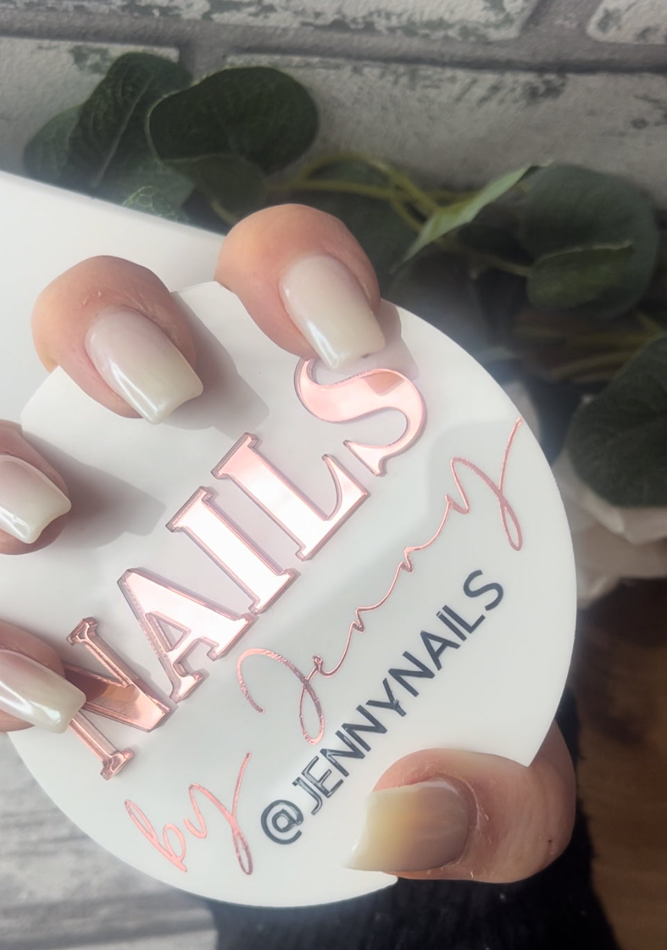 3d NAIL Technician Picture Prop, 'NAILFIE' Disc