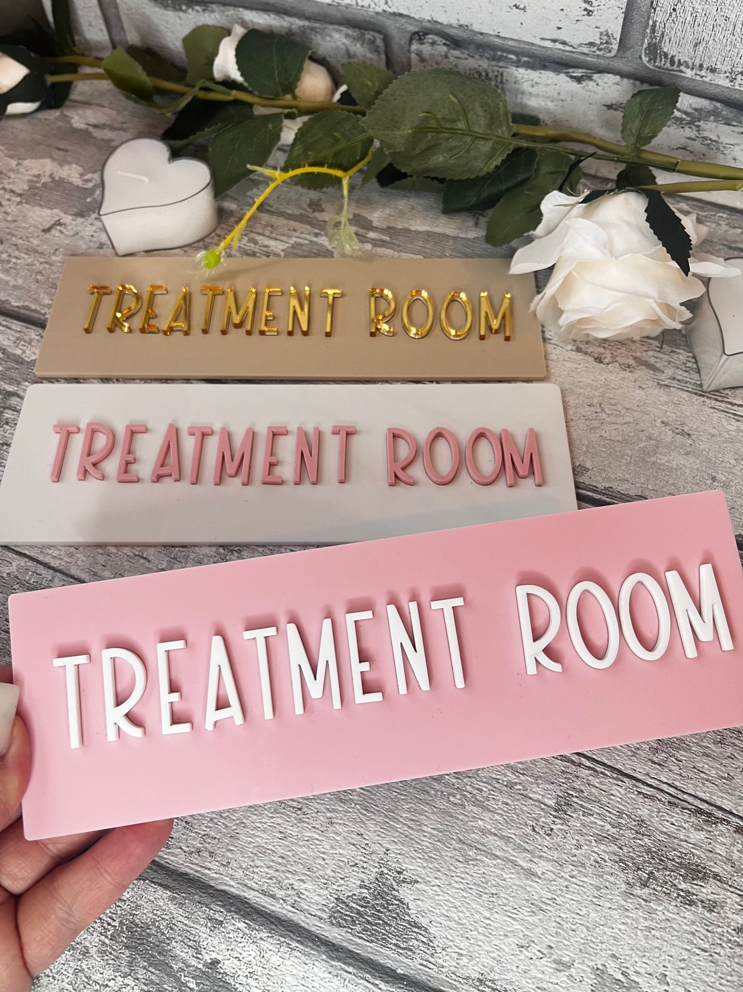 3d treatment room acrylic sign, beauty room signage, business signage, salon decor, eyelash gift